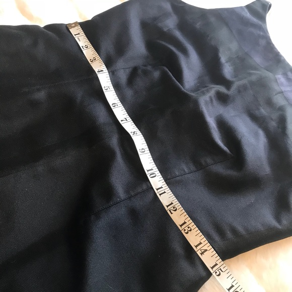 Gorgeous like new Burberry dress ๐ - Picture 8 of 8